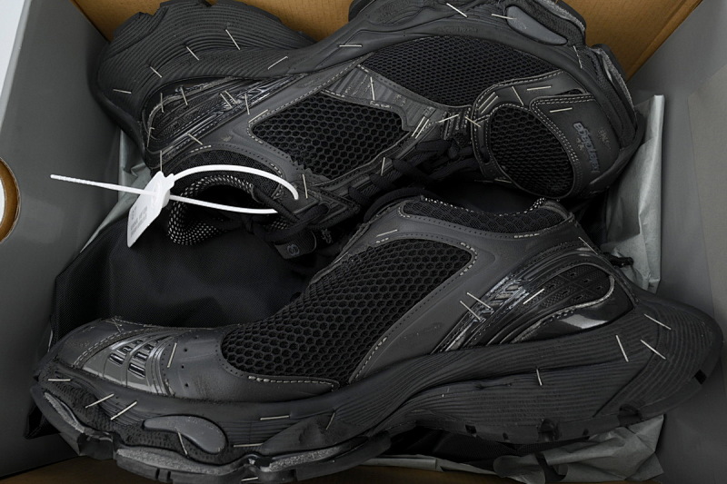 yupoo_368012_2bf9ab15.jpg 【CA3AH】订书钉全黑 巴黎14代老爹鞋 803681 W3ST4 1000 Balenciaga Black