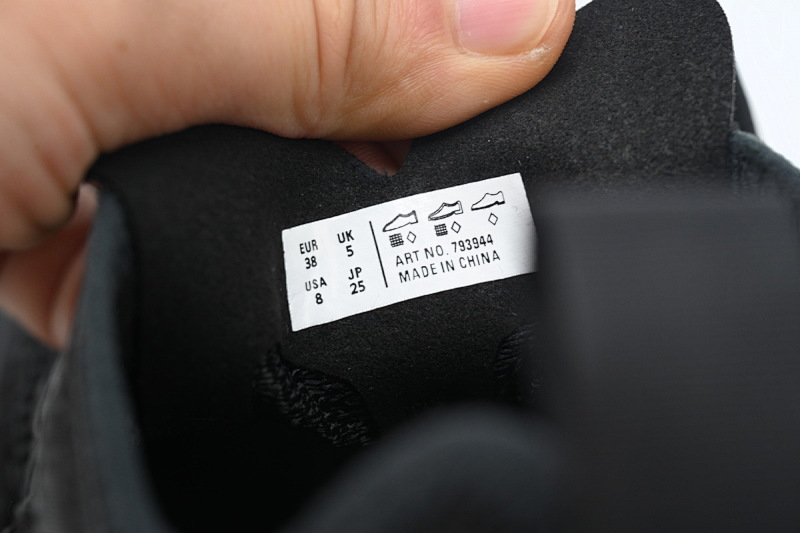 【DA0LJ】全黑-2 巴黎12.5代 户外概念跑鞋 793944 WFLGY 1000 Balenciaga Circuit Sneaker 'Worn-Out - Black'3