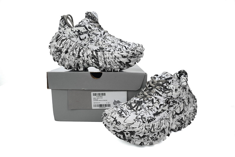 【EA0LJ】白涂鸦-15巴黎轮胎鞋 685611 W2RAM 9010 Balenciaga Defender Graffiti