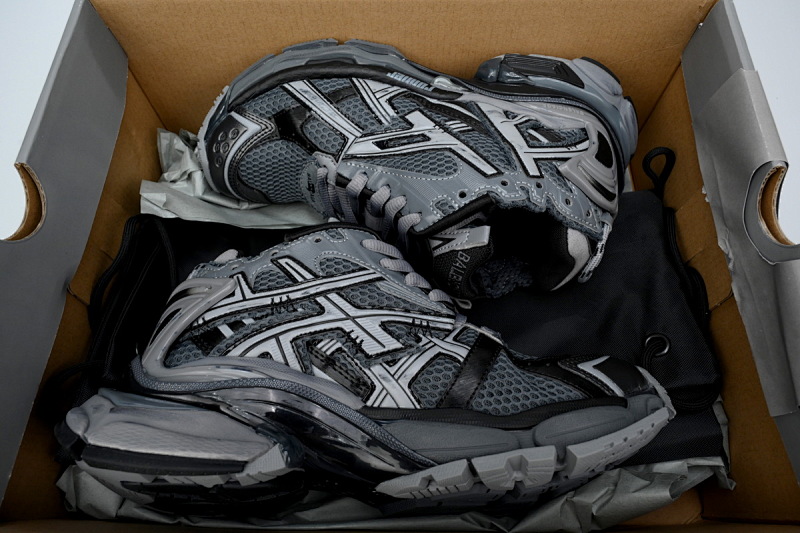 【EA5LJ】全黑灰-37 巴黎世家7代减震运动跑步鞋 677402 W3RBR 1515 Balenciaga Runner All Black Gray