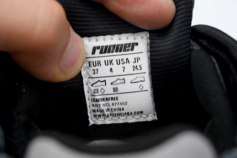 【EA5LJ】全黑灰-37 巴黎世家7代减震运动跑步鞋 677402 W3RBR 1515 Balenciaga Runner All Black Gray