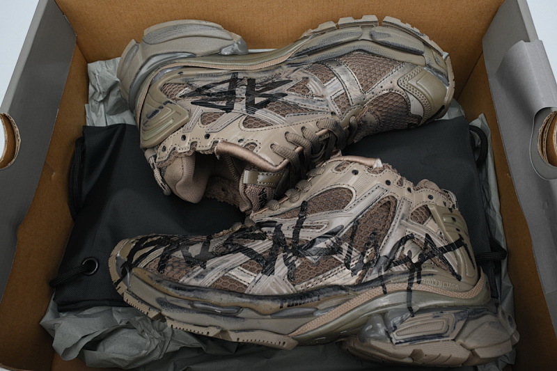 yupoo_368731_5af2ea72.jpg 【EA5LJ】黑棕-39 巴黎世家7代减震运动跑步鞋 677402 W3RB2 2010Balenciaga Runner Black Brown