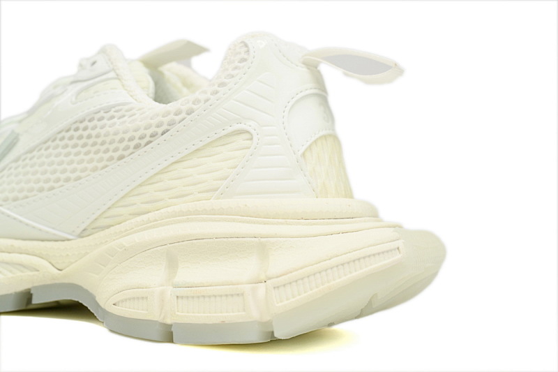 【CA5AH】白夜光 巴黎10代跑鞋 734731 W3XLG 9001 Balenciaga Luminous white