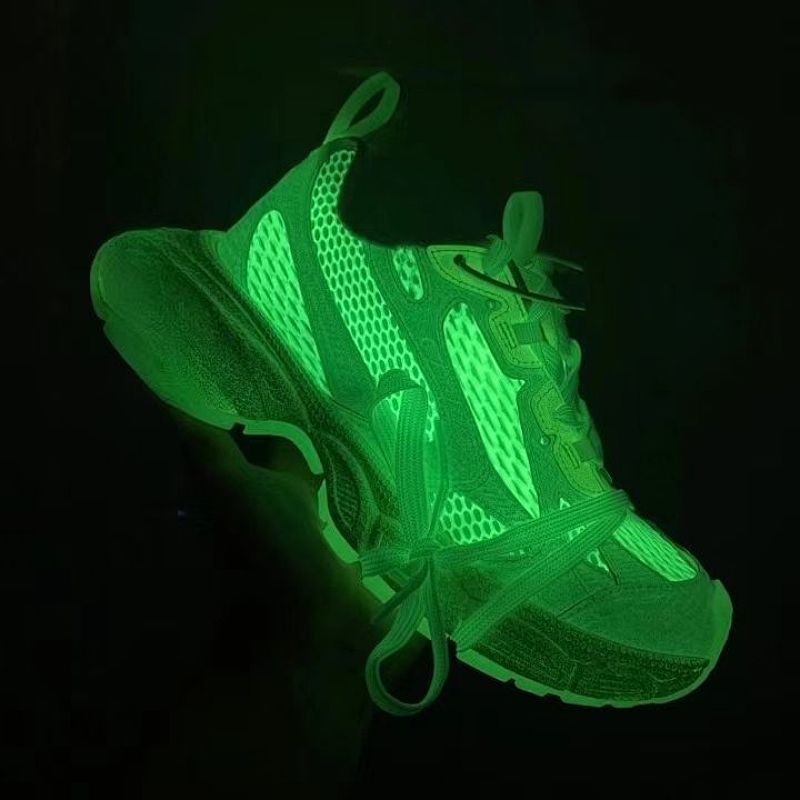 【DA0LJ】夜光白-32 巴黎10代跑鞋 734731 W3XLG 9001 Balenciaga Luminous white