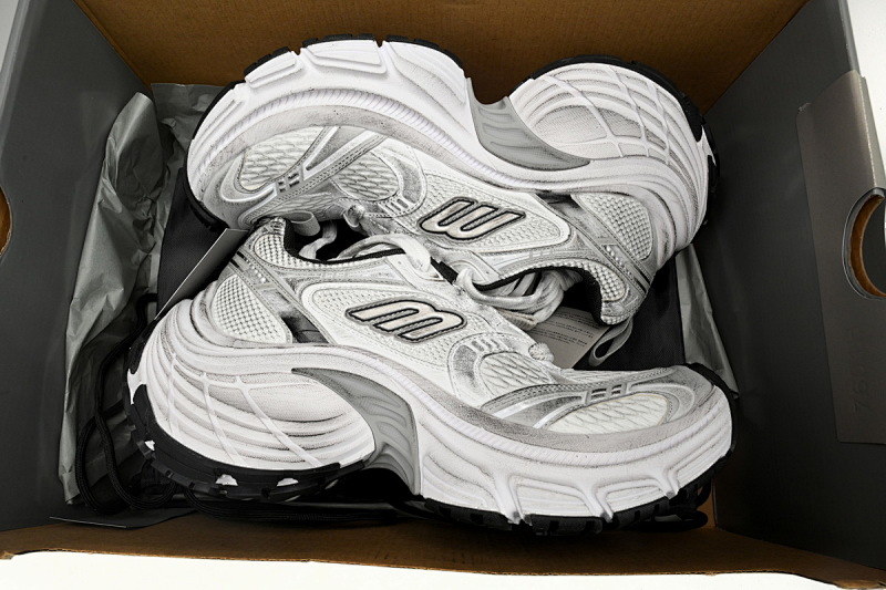 yupoo_369672_160e2605.jpg 【DA5LJ】白黑-1 巴黎世家十二代新款 784342 W2MV2 9110 Balenciaga White and Black
