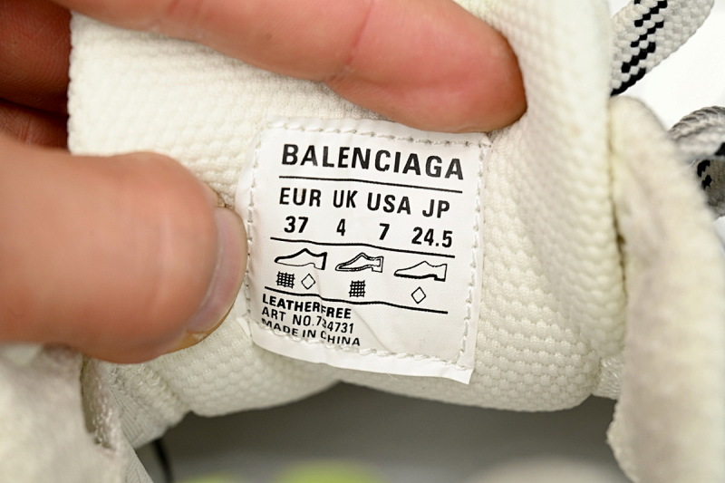 【CA5AH】彩虹 巴黎10代做旧 户外概念跑鞋 734734W3XL5 9645 Balenciaga White, red And Blue