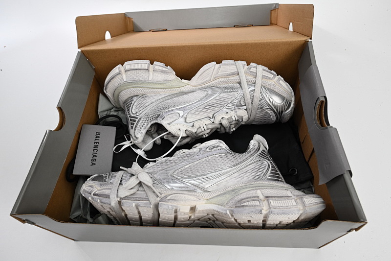 【DA0LJ】白色-8 巴黎10代跑鞋 542229 W1RB5 0101 Balenciaga Silver White
