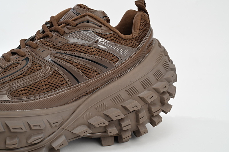 【EA0LJ】棕色-11 巴黎轮胎鞋 685611 W3RBS 2408 Balenciaga Defender Black Brown