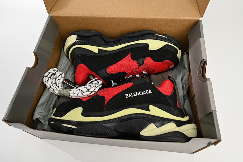 【CA0LJ】黑红灰 巴黎世家8层组合TPU复古鞋 483513 W06E1 1006 Balenciaga Triple S Black Red Grey
