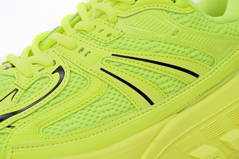 【EA0LJ】苹果绿-9 巴黎轮胎鞋 685613 W2RAB 7510 Balenciaga Defender Apple Green