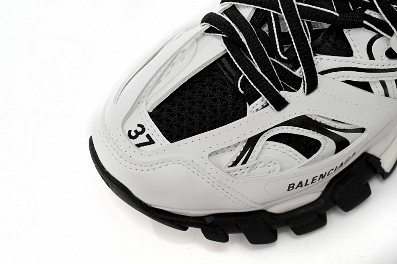 【DA0LJ】黑白-61 巴黎3代时尚复古低帮跑鞋 542436 W3NH3 7261 Balenciaga Tess S.Black And White