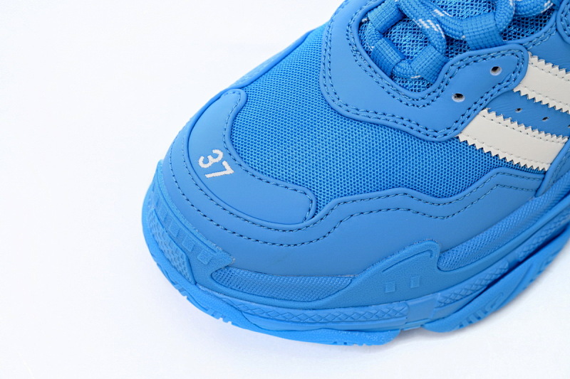 yupoo_372302_fec9e039.jpg 【CA0LJ】AD蓝白杠-6 巴黎1代复古老爹鞋 712764 W2ZB2 4090 adidas x Balenciaga Triple S Blue And White Bars