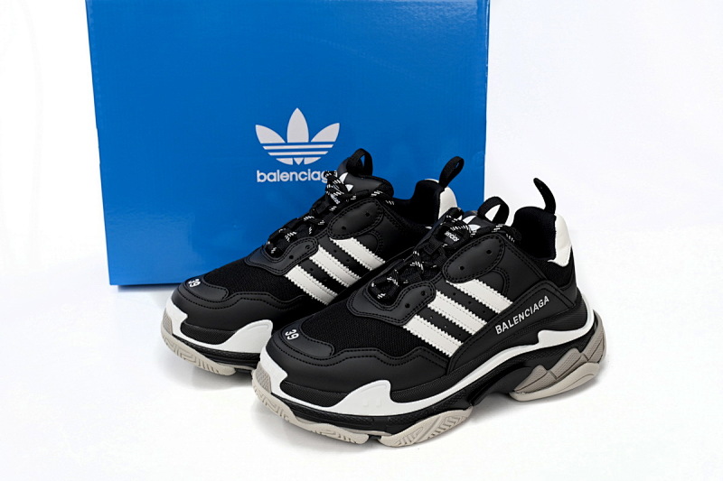 yupoo_372328_4fb0416c.jpg 【CA0LJ】AD黑白杠-2 巴黎1代复古老爹鞋 712764 W2ZB2 1090 adidas x Balenciaga Triple S Black And White Bars