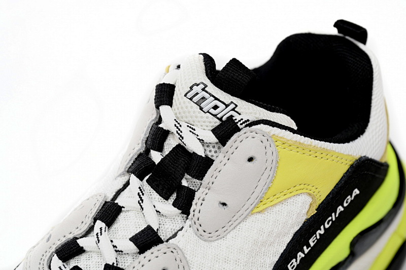 yupoo_372702_03b06972.jpg 【CA0LJ】黑白黄-48 巴黎1代复古老爹鞋 524039 W09OH 7079 Balenciaga Black, White, And Yellow