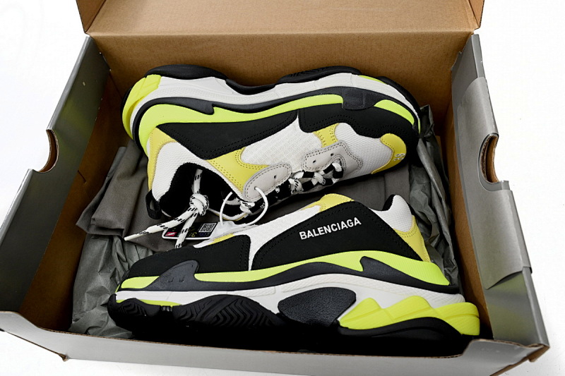 yupoo_372702_9e23323a.jpg 【CA0LJ】黑白黄-48 巴黎1代复古老爹鞋 524039 W09OH 7079 Balenciaga Black, White, And Yellow