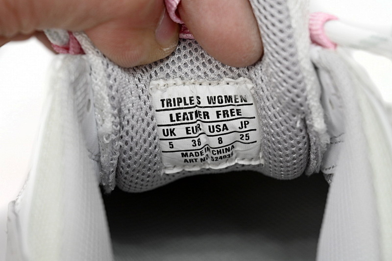 【CA0LJ】浅粉色-83 巴黎1代复古老爹鞋 524039 W2FW4 7541 Balenciaga Triple Light Pink