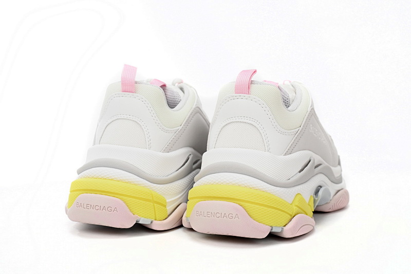 【CA0LJ】浅粉色-83 巴黎1代复古老爹鞋 524039 W2FW4 7541 Balenciaga Triple Light Pink