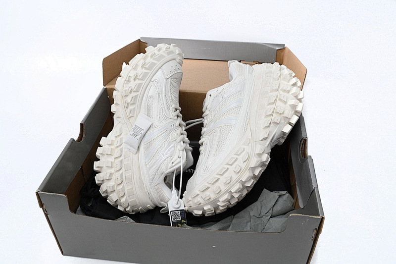 【EA0LJ】全白-1 巴黎轮胎鞋 685611 W1RB3 1201 Balenciaga Defender All White