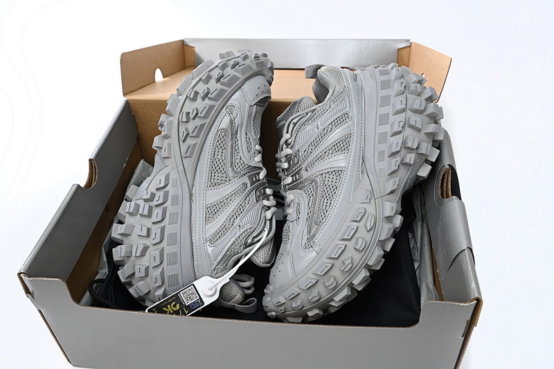 【EA0LJ】浅灰-5 巴黎轮胎鞋 685611 W2RA6 1200 Balenciaga Defender Light Gray