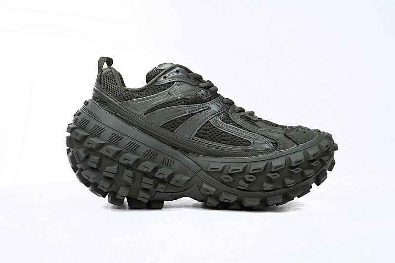 【EA0LJ】墨绿-7 巴黎轮胎鞋 685611 W2RA6 3000 Balenciaga Defender Blackish Green