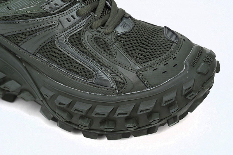 【EA0LJ】墨绿-7 巴黎轮胎鞋 685611 W2RA6 3000 Balenciaga Defender Blackish Green