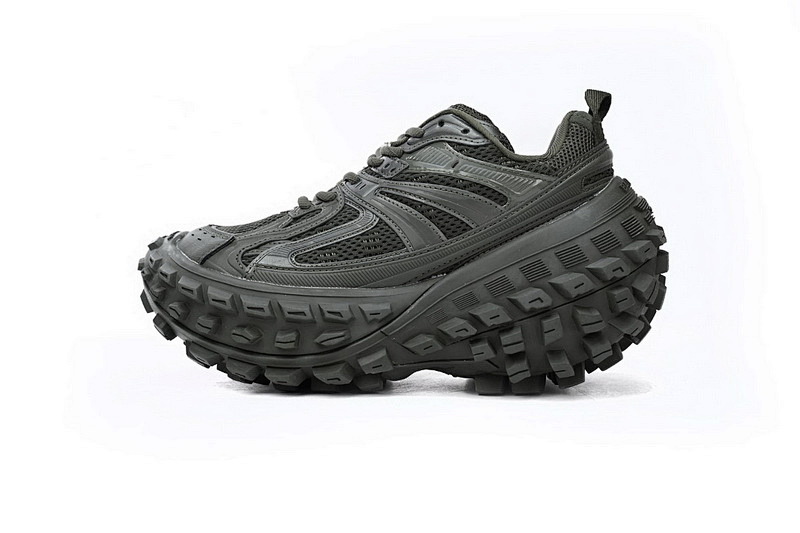 【EA0LJ】墨绿-7 巴黎轮胎鞋 685611 W2RA6 3000 Balenciaga Defender Blackish Green