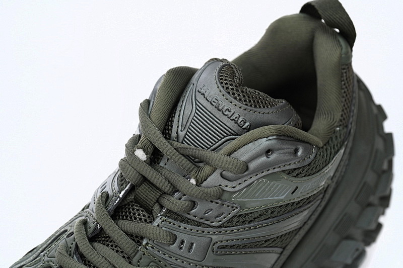 【EA0LJ】墨绿-7 巴黎轮胎鞋 685611 W2RA6 3000 Balenciaga Defender Blackish Green