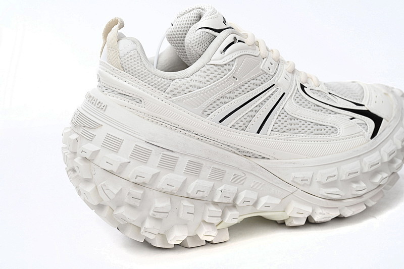 【EA0LJ】米白色-6 巴黎轮胎鞋 685611 W2RAA 9110 Balenciaga Defender Off-White