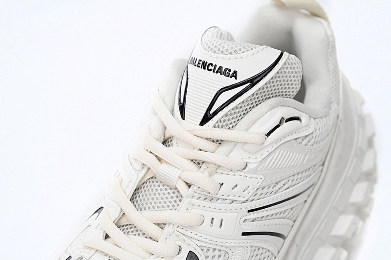 【EA0LJ】米白色-6 巴黎轮胎鞋 685611 W2RAA 9110 Balenciaga Defender Off-White