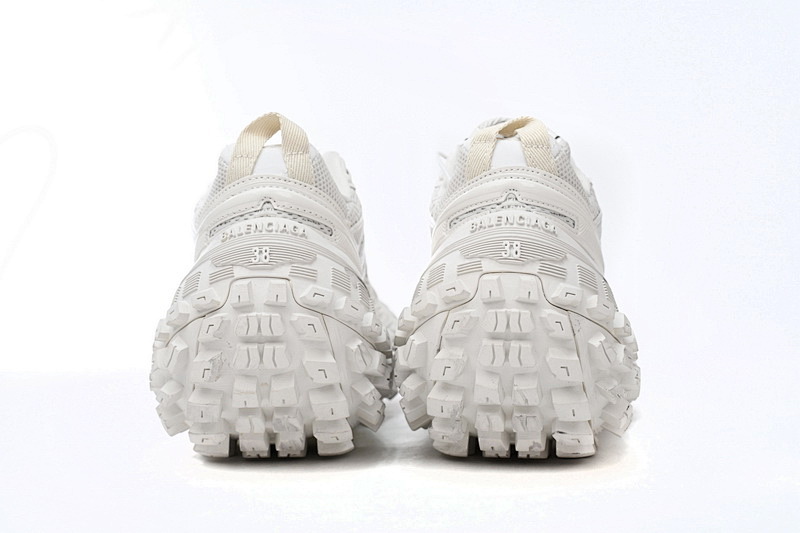 【EA0LJ】米白色-6 巴黎轮胎鞋 685611 W2RAA 9110 Balenciaga Defender Off-White