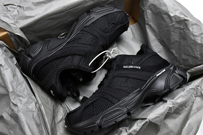 yupoo_373703_149a4aac.jpg 【CA0LJ】全黑 巴黎8代运动跑步鞋 679339 W2E92 1000 Balenciaga Phantom Sneaker Black
