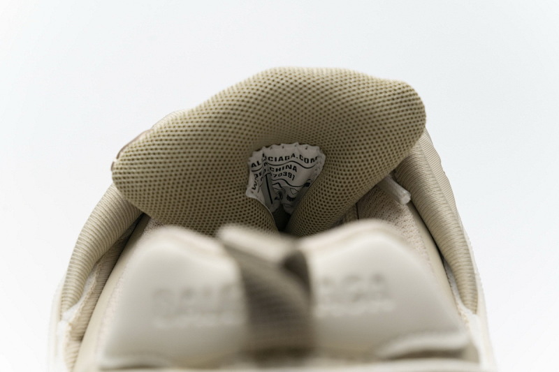 【EA0LL】卡其色 巴黎4代时尚跑鞋 570391 W2GN1 9029 Balenciaga Track 2 Sneaker Khaki