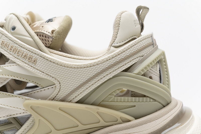 【EA0LL】卡其色 巴黎4代时尚跑鞋 570391 W2GN1 9029 Balenciaga Track 2 Sneaker Khaki