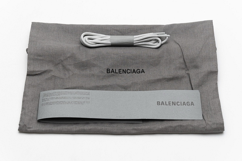 【EA0LL】冰粉兰 巴黎4代时尚跑鞋 568615 W2GN3 9045 Balenciaga Track 2 Sneaker White Light Blue
