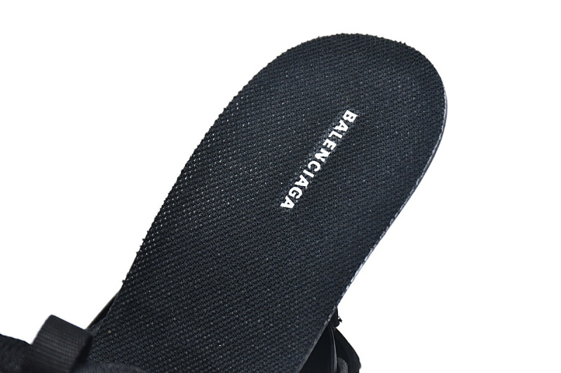 【DA0LJ】全黑 巴黎3代时尚复古低帮跑鞋 542436 W1GB1 1000 Balenciaga Tess S. Black