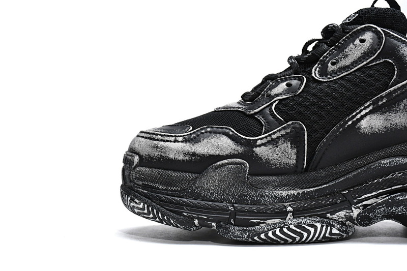 【CA0LJ】脏脏黑 巴黎世家8层组合TPU复古鞋 524039 WN3 1000 Balenciaga Triple S Black