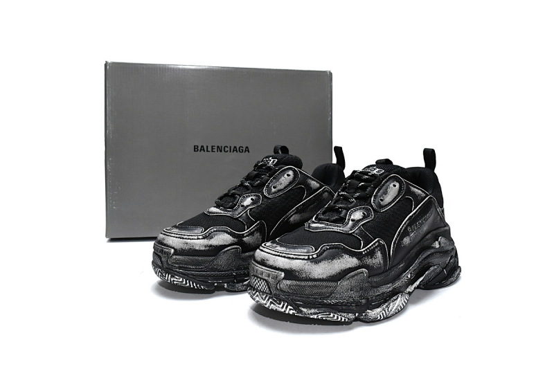 【CA0LJ】脏脏黑 巴黎世家8层组合TPU复古鞋 524039 WN3 1000 Balenciaga Triple S Black