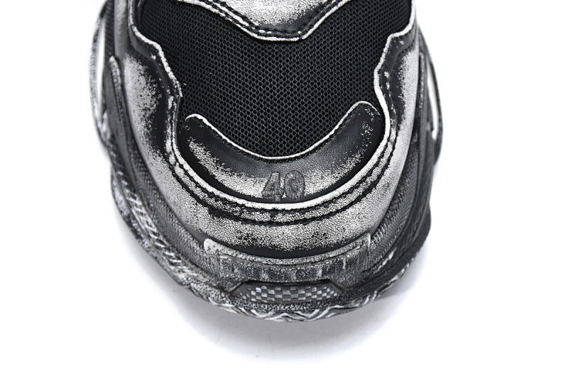 【CA0LJ】脏脏黑 巴黎世家8层组合TPU复古鞋 524039 WN3 1000 Balenciaga Triple S Black