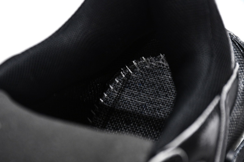 【CA0LJ】脏脏黑 巴黎世家8层组合TPU复古鞋 524039 WN3 1000 Balenciaga Triple S Black