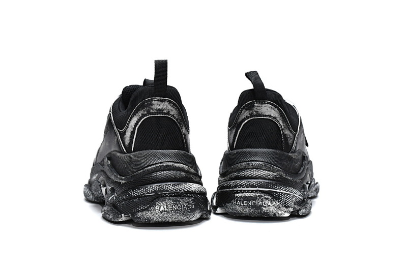 【CA0LJ】脏脏黑 巴黎世家8层组合TPU复古鞋 524039 WN3 1000 Balenciaga Triple S Black
