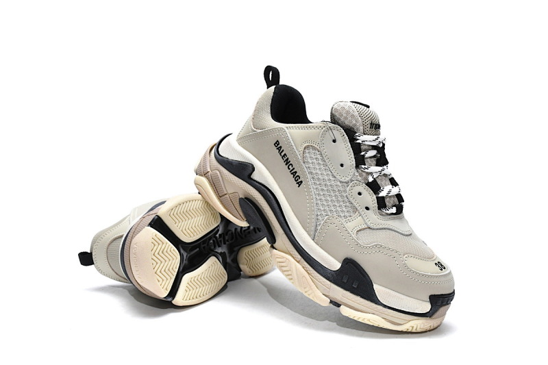 【CA0LJ】香草色 巴黎世家8层组合TPU复古鞋 536737 W09O6 9787 Balenciaga Triple S Vanilla Color