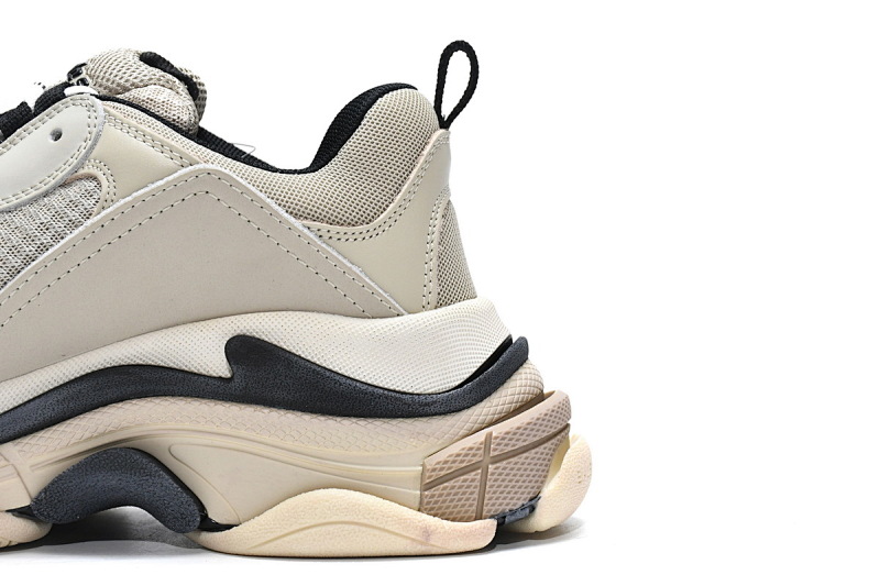 【CA0LJ】香草色 巴黎世家8层组合TPU复古鞋 536737 W09O6 9787 Balenciaga Triple S Vanilla Color
