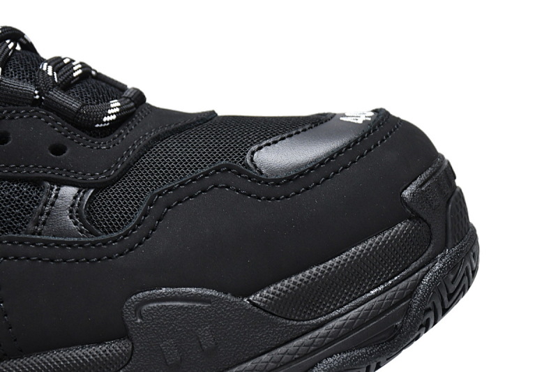 【CA0LJ】全黑不做旧 巴黎世家8层组合TPU复古鞋 541624 W0901 1100 Balenciaga Triple S Black