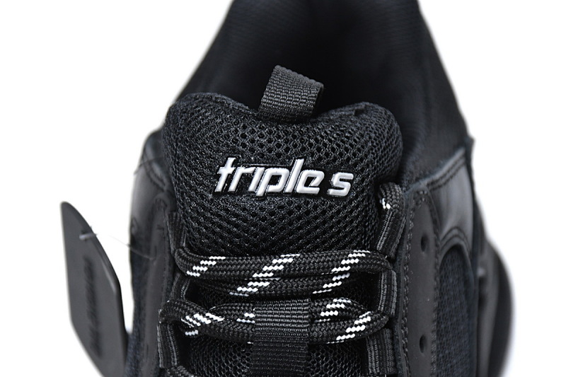 【CA0LJ】全黑不做旧 巴黎世家8层组合TPU复古鞋 541624 W0901 1100 Balenciaga Triple S Black