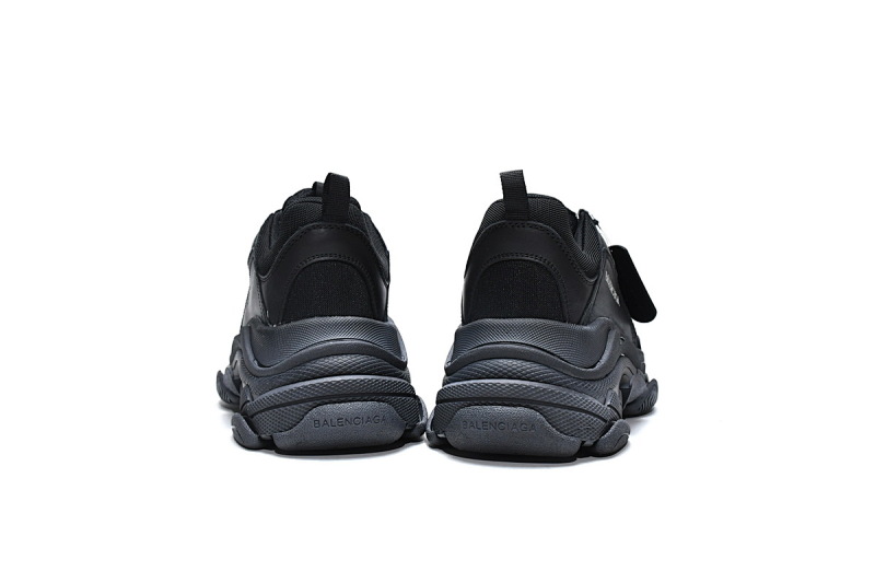 【CA0LJ】全黑 巴黎世家8层组合TPU复古鞋 512176 W0901 1000 Balenciaga Triple S Black