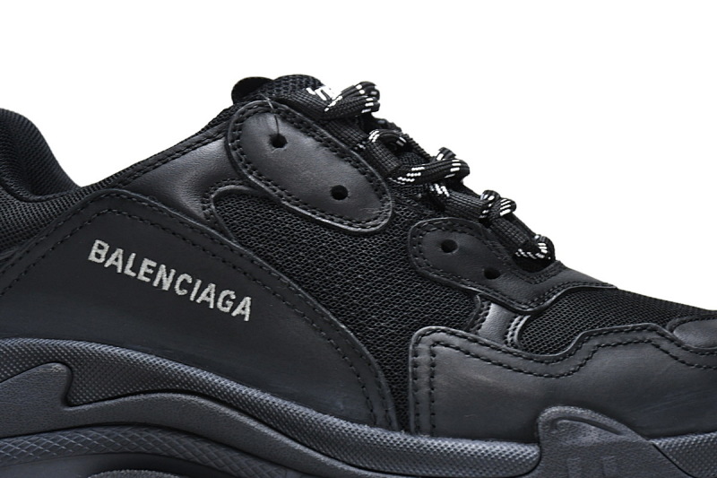 【CA0LJ】全黑 巴黎世家8层组合TPU复古鞋 512176 W0901 1000 Balenciaga Triple S Black