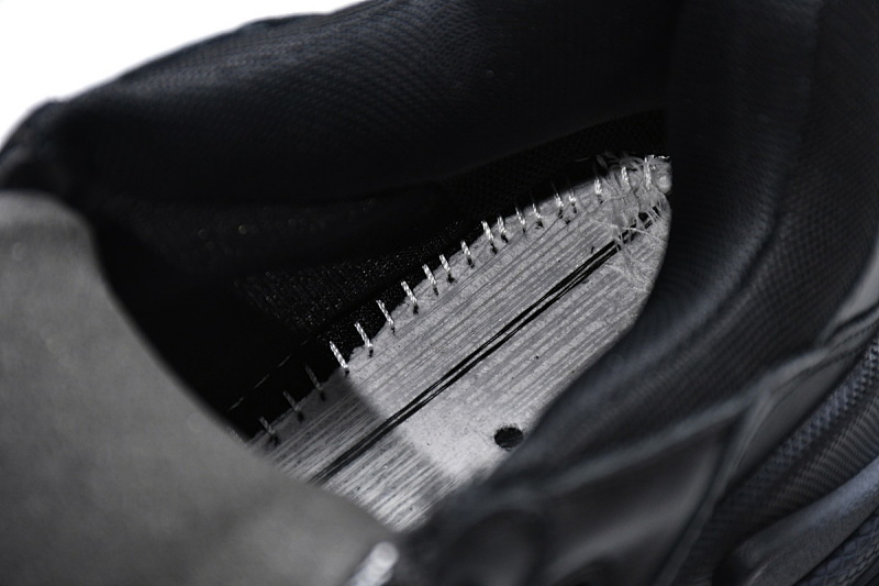 【CA0LJ】全黑 巴黎世家8层组合TPU复古鞋 512176 W0901 1000 Balenciaga Triple S Black