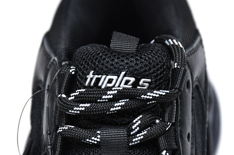 【CA0LJ】全黑 巴黎世家8层组合TPU复古鞋 512176 W0901 1000 Balenciaga Triple S Black