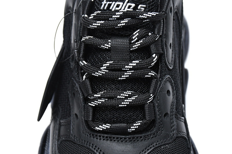 【CA0LJ】全黑 巴黎世家8层组合TPU复古鞋 512176 W0901 1000 Balenciaga Triple S Black