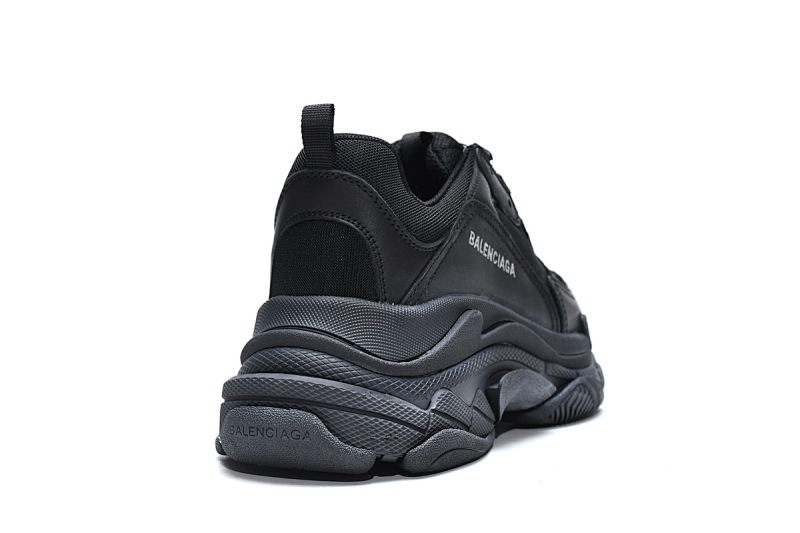 【CA0LJ】全黑 巴黎世家8层组合TPU复古鞋 512176 W0901 1000 Balenciaga Triple S Black